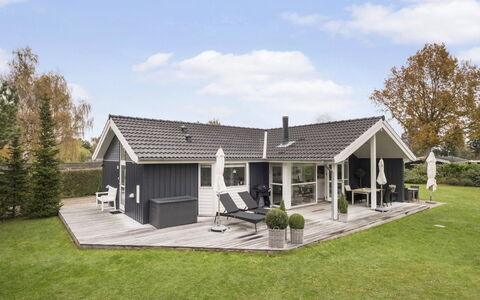 Enken - 750M from the Sea: Lejlighed, Ejerlejlighed, Estate, Altan, Villa, Hotel