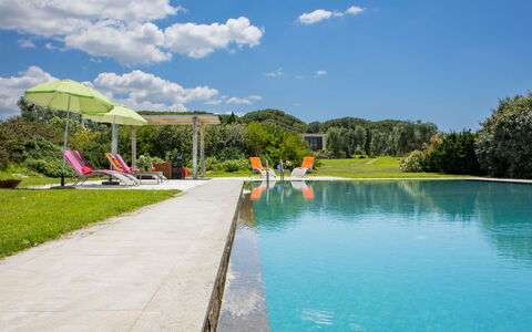 Villa Flaminia: Blå, Svømmepøl, Udvej, Have, Fritid, Lawn, Landscaping, Udendørs Møbler, Thermae, Eco Hotel
