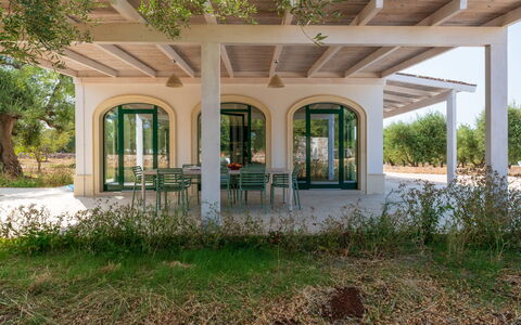 Villa Prestige: Kolonne, Skygge, Udendørs Struktur, Have, Estate, Landscaping, Pergola, Pavilion, Villa, Hacienda