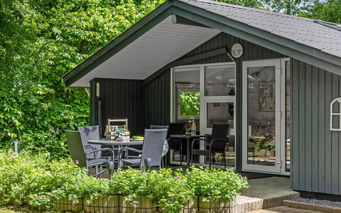 Gorica - 30Km from the Sea: Dør, Garden Bygninger, Sommerhus, Skur, Have, Udendørs Struktur, Gård, Sidespor, Hårdttræ, Design