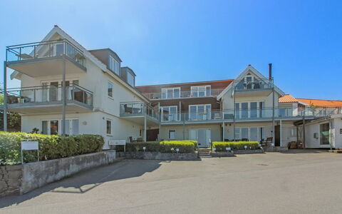 Thorvor - 70M from the Sea: Lejlighed, Ejerlejlighed, Estate, Altan, Villa, Hotel