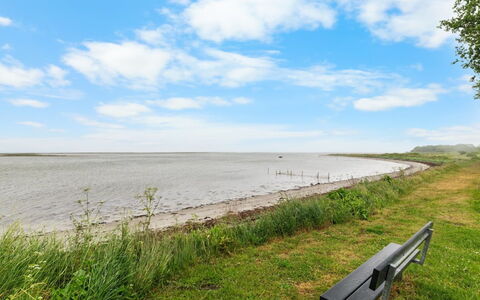 Kari - 50M from the Sea: Lejlighed, Ejerlejlighed, Estate, Altan, Villa, Hotel