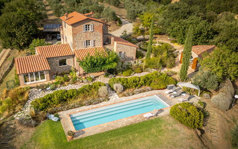 Villa Olivo: Estate, Have, Sommerhus, Stuehus, Villa, Landscaping, Mansion, Backyard, Hacienda, Plantation