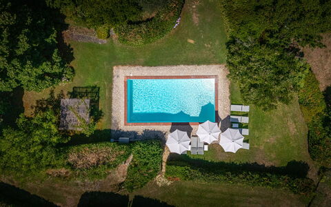 La Piccola Oasi: Svømmepøl, Udvej, Fritid, Udendørs Møbler, Thermae, Have, Eco Hotel, Skygge, Water Feature, Liggestol