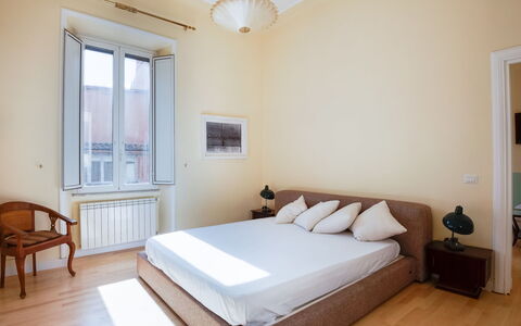 Babuino: Svømmepøl, Udvej, Lejlighed, Hotel, Mansion, Villa, Skygge, Hacienda, Ferieby