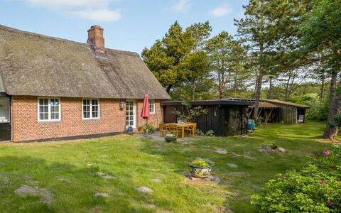 Ibbe - 3.5Km from the Sea: 