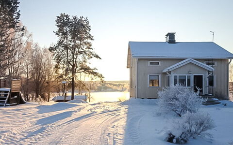 Jutila: Træ, Sommerhus, Hjem, Bjælkehytte, Tømmer, Sidespor, Hårdttræ, Naturmateriale, Garden Bygninger, Hytte