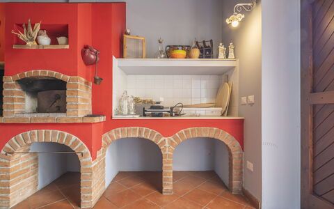 Casa Michela Casalguidi, Garden, Wifi: Væg, Indretning, Gulvbelægning, Etage, Loft, Møbel, Værelse, Flise, Mursten, Køkken