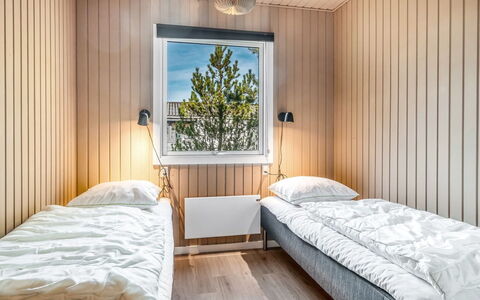 Anline - from the Sea: Tækning, Sommerhus, Hus, Tag, Hjem, Stuehus, Hytte, Estate, Landsby