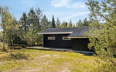 Anline - from the Sea: Tækning, Sommerhus, Hus, Tag, Hjem, Stuehus, Hytte, Estate, Landsby