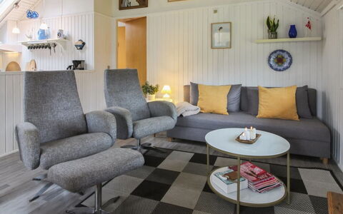 Rosalie - 29Km from the Sea: Estate, Skygge, Indkørsel, Stuehus