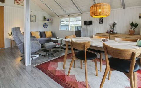 Rosalie - 29Km from the Sea: Estate, Skygge, Indkørsel, Stuehus