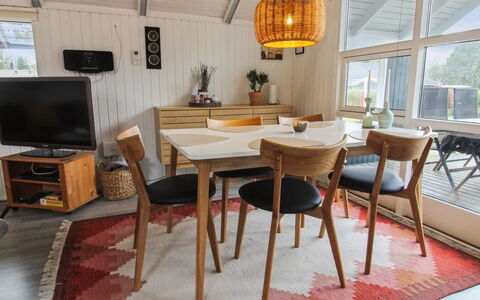 Rosalie - 29Km from the Sea: Estate, Skygge, Indkørsel, Stuehus