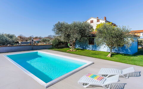 Villa Mariuccia: Blå, Svømmepøl, Kompositmateriale, Udvej, Estate, Flise, Villa, Thermae, Hotel, Eco Hotel