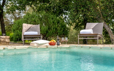 In the Heart of Chianti, Pool, Wifi, View - Lillia: Møbel, Udendørs Møbler, Have, Skygge, Stol, Naturmateriale, Design, Armlæn, Tropics, Wicker