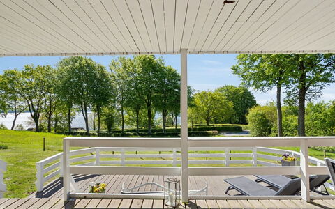 Conradine - 600M from the Sea: Lejlighed, Ejerlejlighed, Estate, Altan, Villa, Hotel