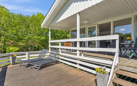 Conradine - 600M from the Sea: Lejlighed, Ejerlejlighed, Estate, Altan, Villa, Hotel
