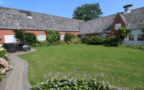 Brigitte - 1.3Km to the Fjord: Sommerhus, Skur, Hytte, Stuehus, Prærie, Hytte, Lade, Bjælkehytte, Garden Bygninger