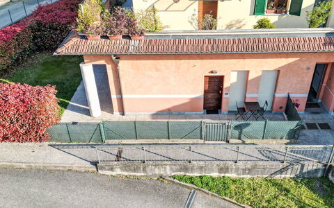 Cà Silvio: Boligområde, Hjem, Altan, Hegn, Indkørsel, Home Fencing, Dagslys, Gelænder, Hacienda