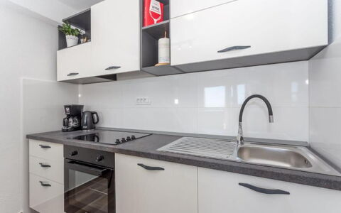 Appartamento Nomads, Ac, Wifi Hvar: Køkken, Countertop, Større Bandage, Cabinetry, Køkken Apparat, Indretning, Gulvbelægning, Komfur, Etage, Komfur