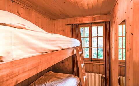 La Capsule: Træ, Soveværelse, Seng, Etage, Indretning, Gulvbelægning, Sengetøj, Møbel, Bejdse, Bed Frame
