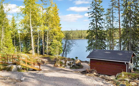 Vintteri: Vindue, Facade, Arkitektur, Dør, Hjem, Estate, Mansion, Skydevindue, Altan, Villa