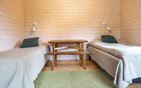 Vintteri: Møbel, Indretning, Gulvbelægning, Etage, Bord, Loft, Køkken & Spisebord, Belysning, Stol, Hjem