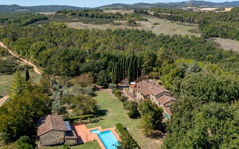 Casale del Timignano, Private Villa with Huge Gard: Landskab, Estate, Hjem, Landdistrikt, Land Lot, Sommerhus, Plantation, Landsby, Stuehus, Hacienda