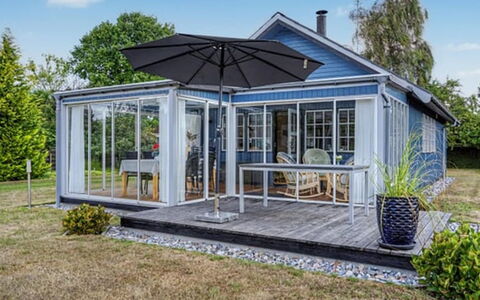 Thorir - 500M from the Sea: Tag, Hjem, Dør, Sommerhus, Veranda, Have, Gård, Garden Bygninger, Skygge, Dæk