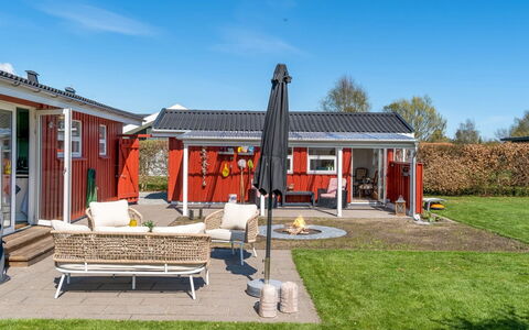 Ruse - from the Sea: Træ, Hjem, Veranda, Dæk, Hårdttræ, Tag, Bejdse, Trægulve, Eco Hotel