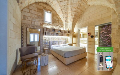 Capinera - Romantic Room - Borgo Bianco: Indretning, Loft, Stue, Hotel