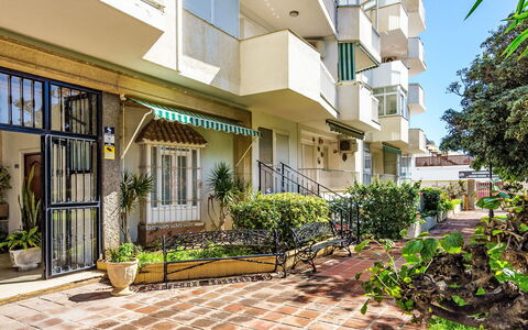 Aloha: Lejlighed, Ejerlejlighed, Hotel