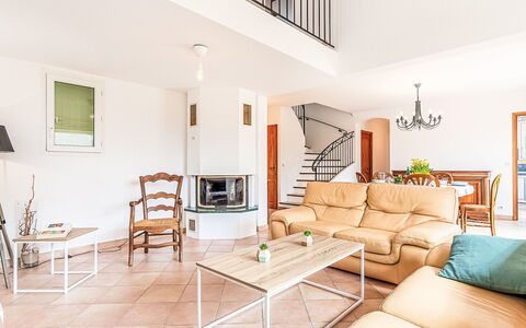 Villa la Pivoine: Urban Design, Skygge, Landscaping, Parkere, Ferieby, Udvej