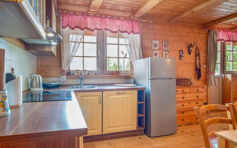 Lea: Træ, Møbel, Indretning, Hus, Hjem, Bejdse, Sommerhus, Køkken, Værelse, Hårdttræ