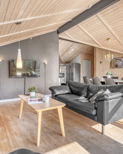 Selvi - 500M from the Sea