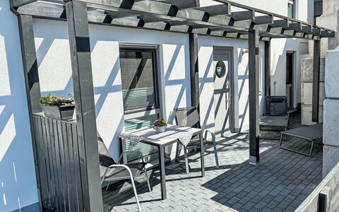 Engel-Landeplatz: Kompositmateriale, Metal, Jern, Skygge, Altan, Pergola, Udendørs Møbler, Udendørs Struktur, Dagslys