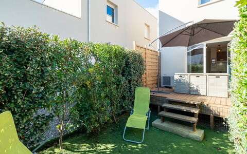 La Dune: Busk, Have, Skygge, Landscaping, Backyard, Gård, Gårdsplads, Altan, Lawn, Hæk