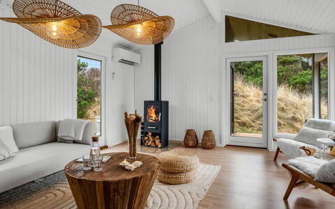 Gundborg - 200M from the Sea