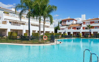Estepona 657: Svømmepøl, Udvej, Ferieby, Hotel