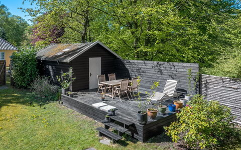 Christin - 275M from the Sea: Bjergkæde, Dal, Bjerglandsby, Ferieby