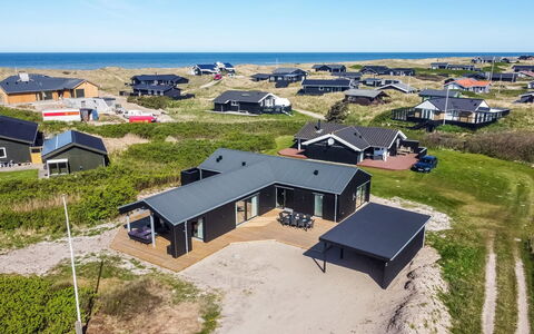 Jouni - 200M from the Sea: Græs, Græs-, Land Lot, Sommerhus, Landdistrikt, Eng, Garden Bygninger, Have, Skur