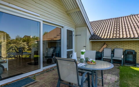 Darina - 150M from the Sea: Lejlighed, Ejerlejlighed, Estate, Altan, Villa, Hotel