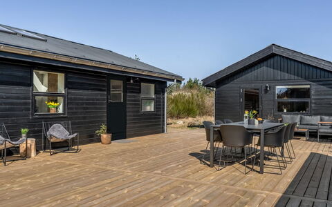 Heidl - 2Km from the Sea: Træ, Hjem, Veranda, Dæk, Hårdttræ, Tag, Bejdse, Trægulve, Eco Hotel