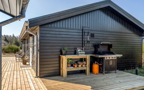 Heidl - 2Km from the Sea: Træ, Hjem, Veranda, Dæk, Hårdttræ, Tag, Bejdse, Trægulve, Eco Hotel