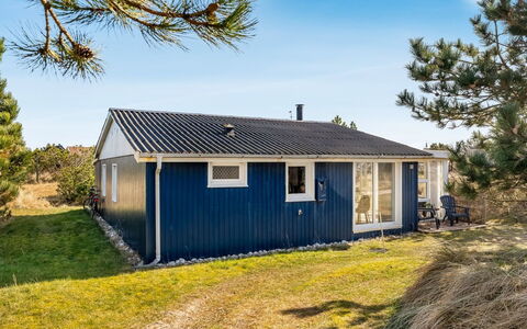 Mynthe - 500M from the Sea: 