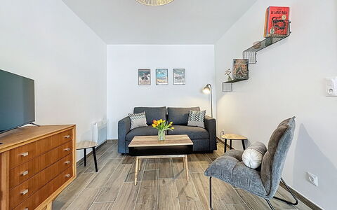 Océanide: Lejlighed, Altan, Ejerlejlighed, Stol, Aluminium, Gelænder, Hårdttræ, Dagslys, Penthouselejlighed, Dæk