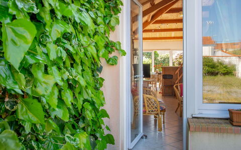 La Mouette Rieuse: Svømmepøl, Kompositmateriale, Lejlighed, Ejerlejlighed, Villa, Landscaping, Udvej, Hotel, Altan, Eco Hotel