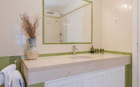 Apartamento Natura Bliss – R C: Svømmepøl, Kompositmateriale, Lejlighed, Ejerlejlighed, Villa, Landscaping, Udvej, Hotel, Altan, Eco Hotel