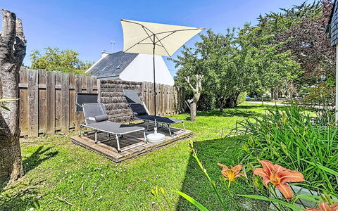 Charme de Banastère: Busk, Have, Bunddække, Skygge, Lawn, Landscaping, Sommerhus, Backyard, Gård, Estate
