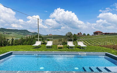 Cascina Luscai - Novello, Piedmont, Italien